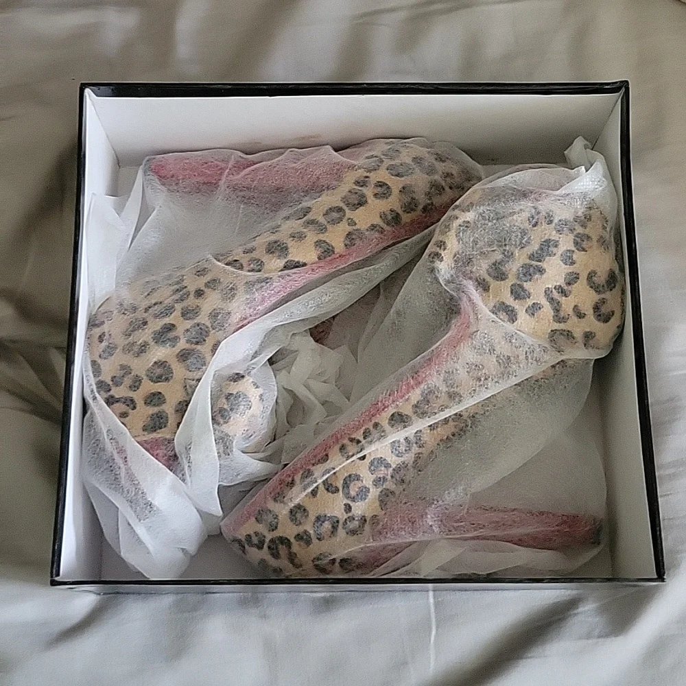 Naughty Monkey Heels - Picture 5 of 7